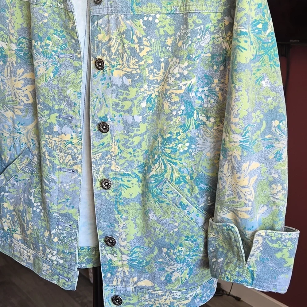 Tanjay Green and Blue Floral Tropical Graphic Print Denim Jacket - Picture 5 of 11